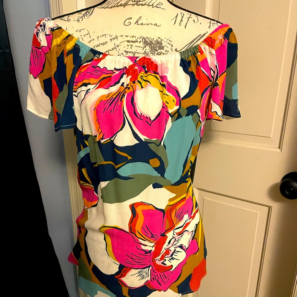 Floral top by Mainstream Boutique